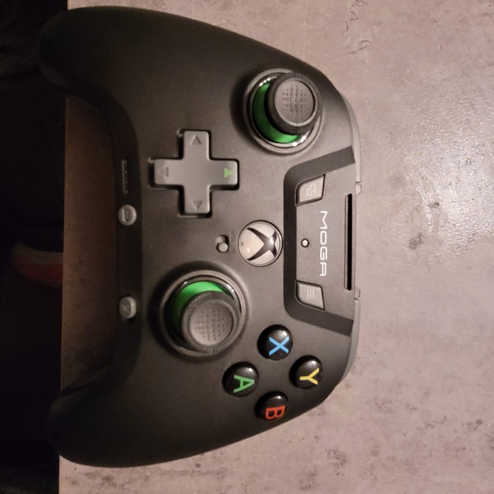 Moga controller